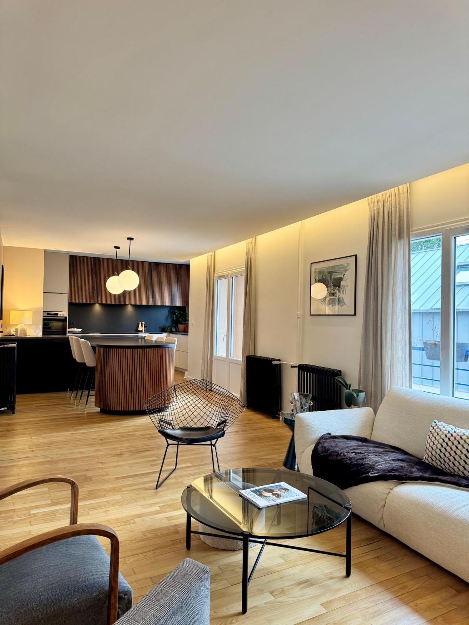 La Maison D Ernest, Avec Jardin, A Deux Pas De La Gare Hébergement de vacances Rennes