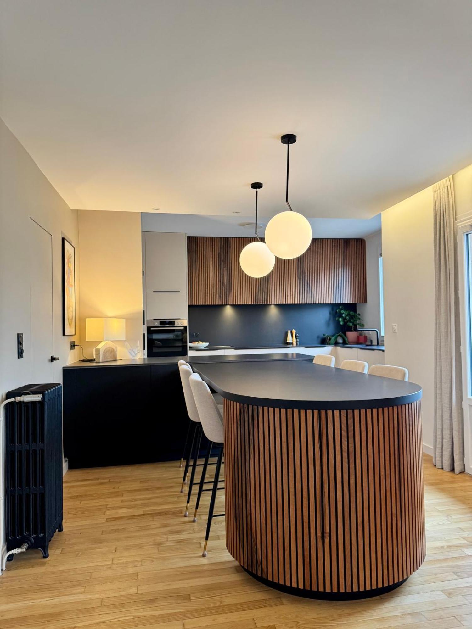 La Maison D Ernest, Avec Jardin, A Deux Pas De La Gare Hébergement de vacances