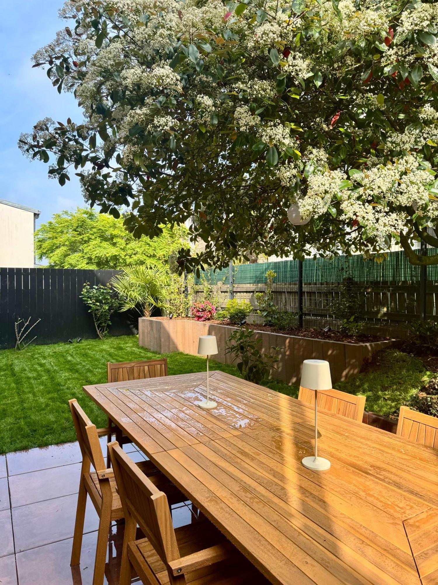 La Maison D Ernest, Avec Jardin, A Deux Pas De La Gare *